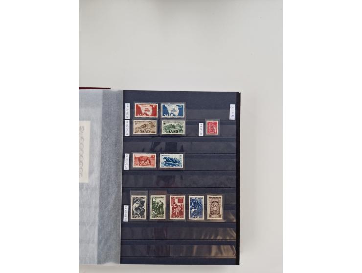 1920/2001, postfrischer, ungebrauchte und gestempelter Bestand in 8 großen Kartons, dabei Sammlungen Bund mit Posthorn, Berli