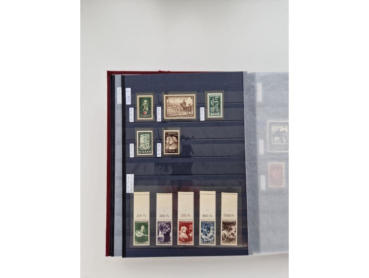 1920/2001, postfrischer, ungebrauchte und gestempelter Bestand in 8 großen Kartons, dabei Sammlungen Bund mit Posthorn, Berli