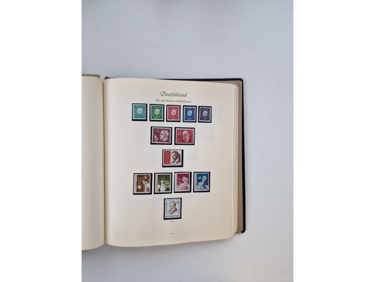 1945/80 (ca.), postfrischer, ungebrauchter und gestempelter Sammlungsbestand in 9 Alben, dabei Bizone mit Mi. 52-68 I+II und 