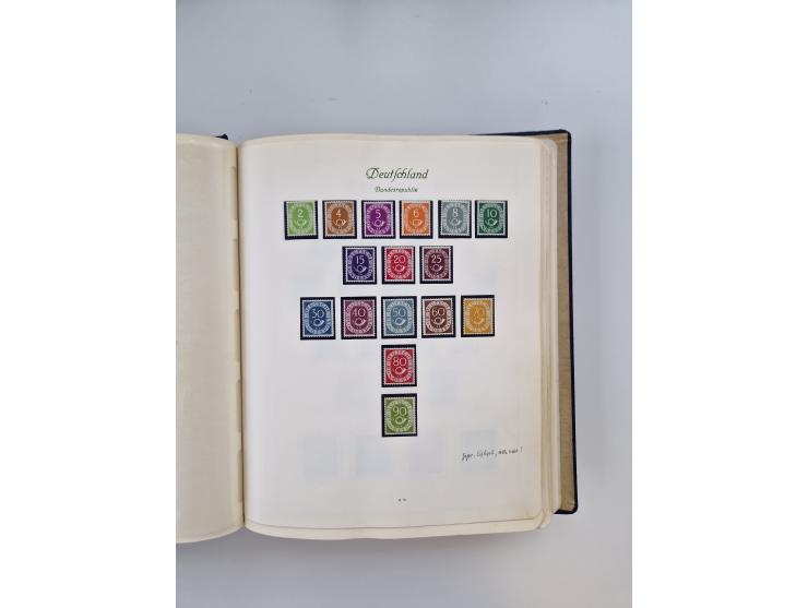 1945/80 (ca.), postfrischer, ungebrauchter und gestempelter Sammlungsbestand in 9 Alben, dabei Bizone mit Mi. 52-68 I+II und 