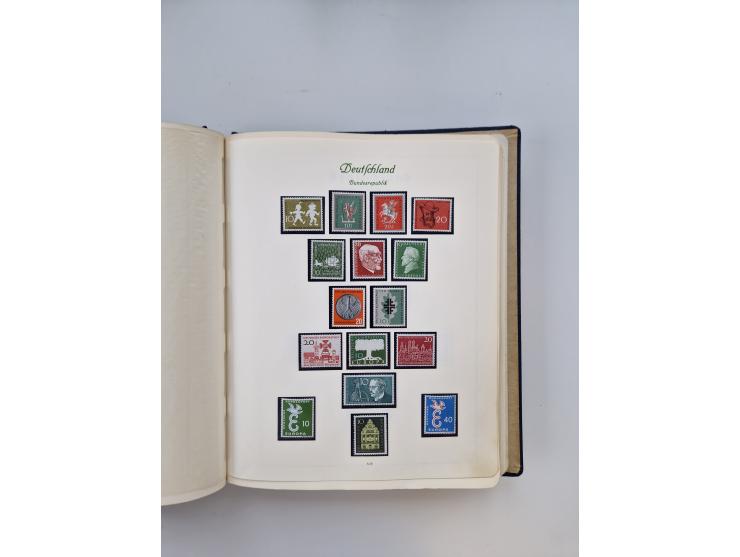 1945/80 (ca.), postfrischer, ungebrauchter und gestempelter Sammlungsbestand in 9 Alben, dabei Bizone mit Mi. 52-68 I+II und 