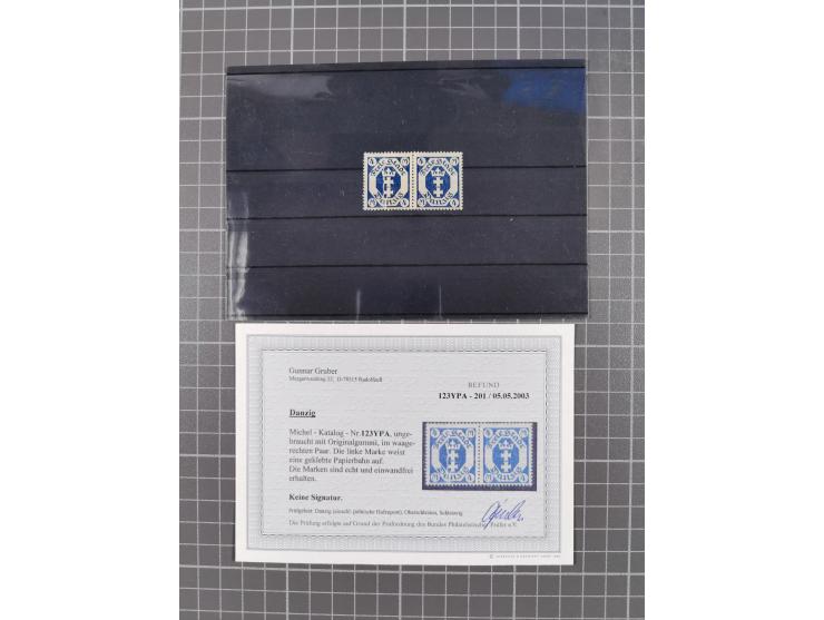 1921/23, meist postfrische Partie mit 23 Stücken mit geklebter Papierbahn, dabei Mi.-Nr. 73Pa, 74Pa (2), 76-77Pa, 78Pa (4), 7