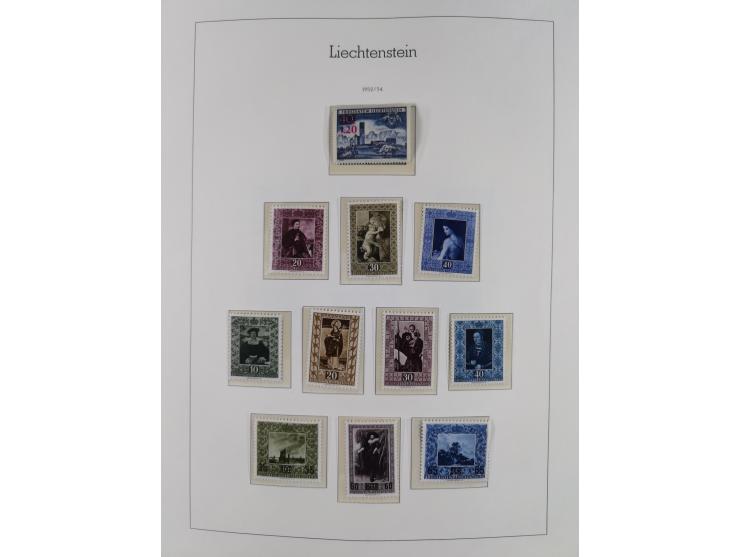 1945/97, postfrische und ganz wenig ungebrauchte Sammlungen, in den Hauptnummern komplett