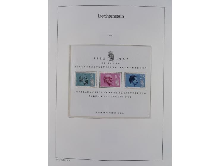 1945/97, postfrische und ganz wenig ungebrauchte Sammlungen, in den Hauptnummern komplett