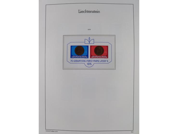 1945/97, postfrische und ganz wenig ungebrauchte Sammlungen, in den Hauptnummern komplett