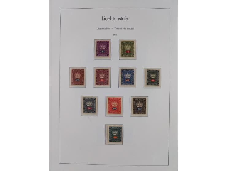 1945/97, postfrische und ganz wenig ungebrauchte Sammlungen, in den Hauptnummern komplett