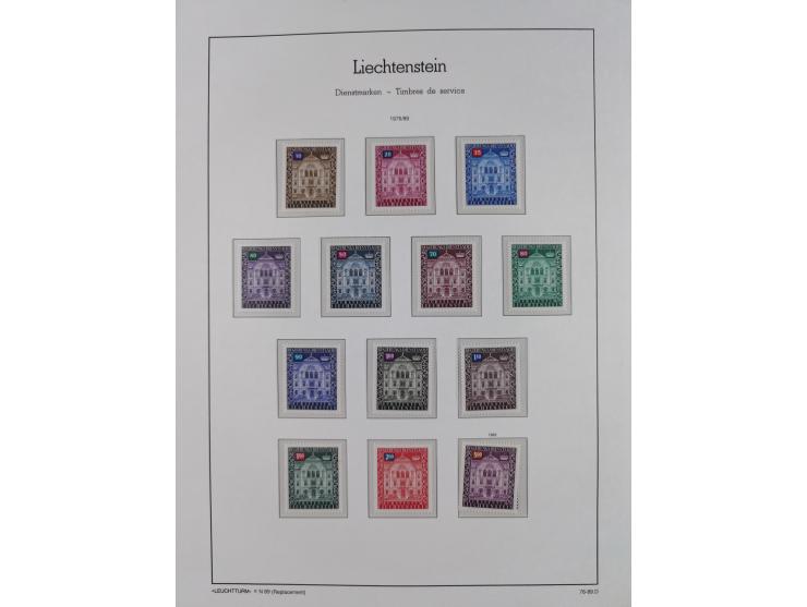 1945/97, postfrische und ganz wenig ungebrauchte Sammlungen, in den Hauptnummern komplett