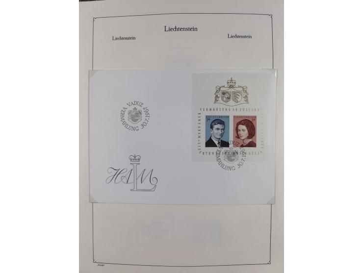 1912/85, postfrische und ungebrauchte Sammlung, in den Hauptnummern fast komplett mit Block 1, zusätzlich einige moderne FDC