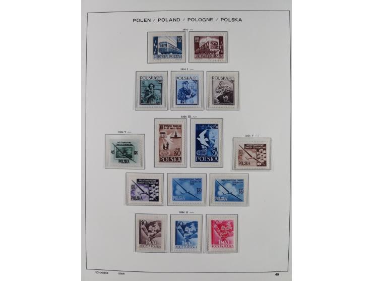 1918/69, mint never hinged and unused collection with souvenir sheets, a few multiples and some better sets throughout, fairl