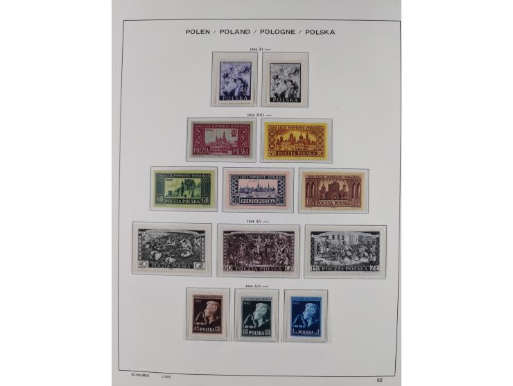 1918/69, mint never hinged and unused collection with souvenir sheets, a few multiples and some better sets throughout, fairl
