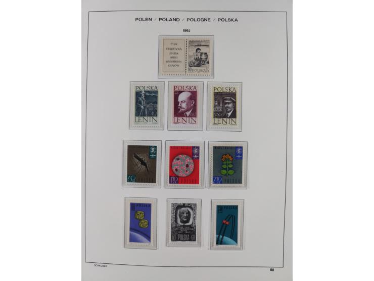 1918/69, mint never hinged and unused collection with souvenir sheets, a few multiples and some better sets throughout, fairl