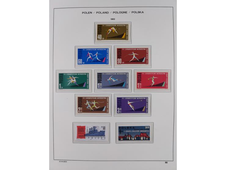 1918/69, mint never hinged and unused collection with souvenir sheets, a few multiples and some better sets throughout, fairl