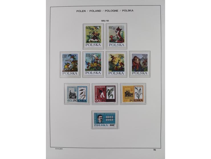 1918/69, mint never hinged and unused collection with souvenir sheets, a few multiples and some better sets throughout, fairl