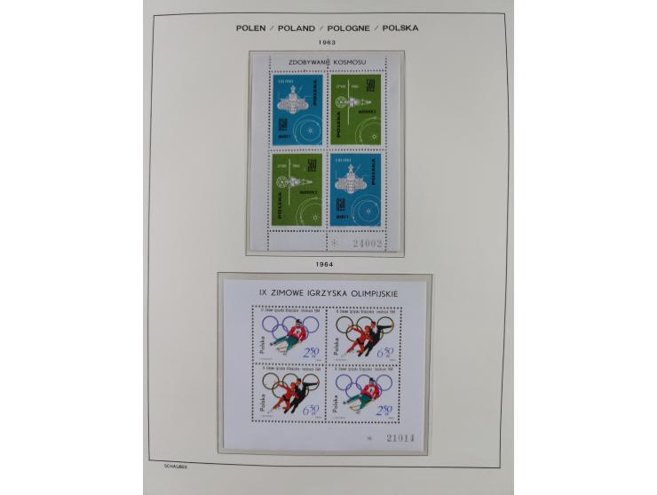 1918/69, mint never hinged and unused collection with souvenir sheets, a few multiples and some better sets throughout, fairl