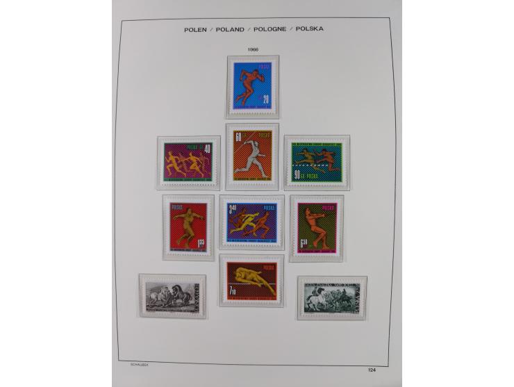 1918/69, mint never hinged and unused collection with souvenir sheets, a few multiples and some better sets throughout, fairl