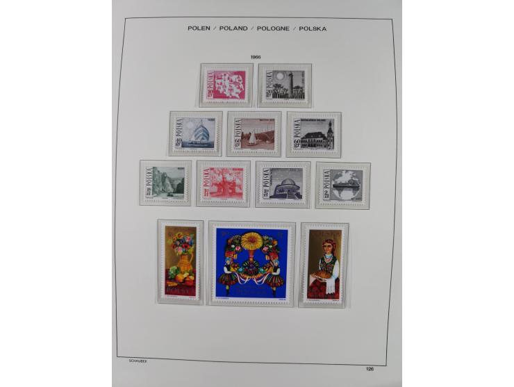 1918/69, mint never hinged and unused collection with souvenir sheets, a few multiples and some better sets throughout, fairl