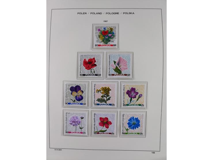 1918/69, mint never hinged and unused collection with souvenir sheets, a few multiples and some better sets throughout, fairl