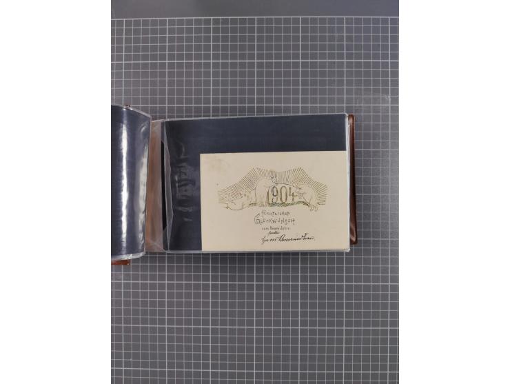 Glückwunschkarten Neujahr: 1900/14, Album mit 110 Lithos zum Thema Jahreszahlen", davon sind 104 St. geprägt
