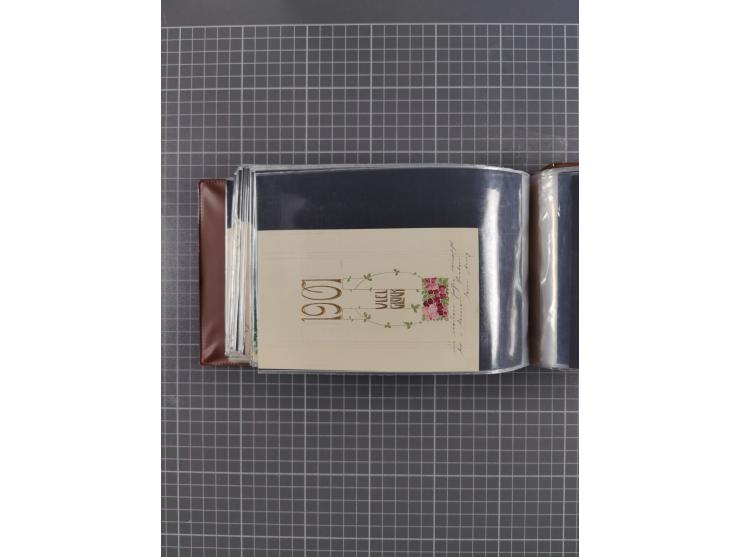 Glückwunschkarten Neujahr: 1900/14, Album mit 110 Lithos zum Thema Jahreszahlen", davon sind 104 St. geprägt