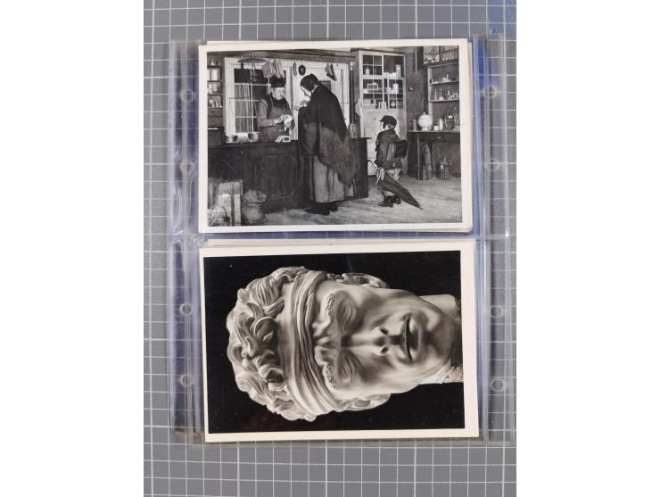 1933/45, Propaganda, Album mit 332 Propagandakarten: 275 Ansichtskarten mit etlichen besseren Stücken (1 Repro), 12 Gedenkblä