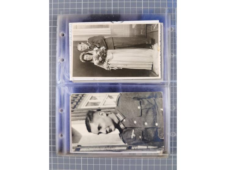 1933/45, Propaganda, Album mit 332 Propagandakarten: 275 Ansichtskarten mit etlichen besseren Stücken (1 Repro), 12 Gedenkblä