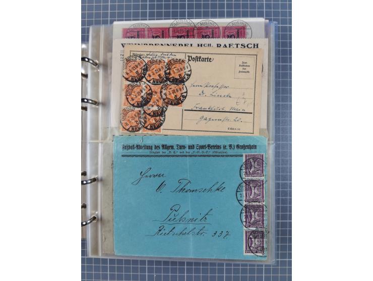 1903/80, &nbsp;Album mit 128 Mehrfachfrankaturen mit mindestens vier Marken, meistens aber mit mehr Marken (48 St. Ausland) d