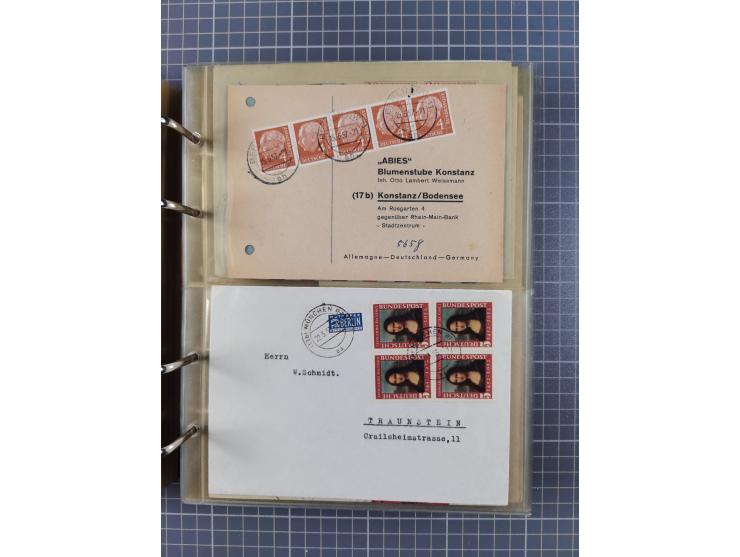 1903/80, &nbsp;Album mit 128 Mehrfachfrankaturen mit mindestens vier Marken, meistens aber mit mehr Marken (48 St. Ausland) d