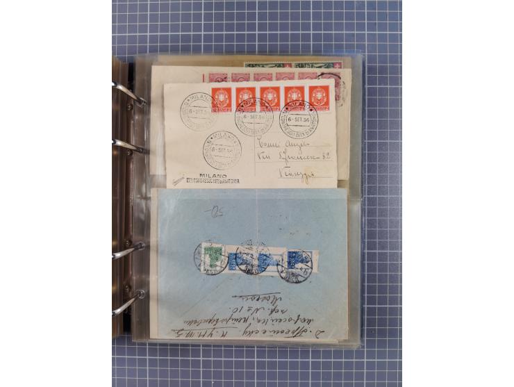 1903/80, &nbsp;Album mit 128 Mehrfachfrankaturen mit mindestens vier Marken, meistens aber mit mehr Marken (48 St. Ausland) d