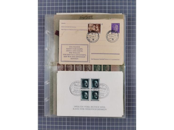 1933/45, Propaganda, 2 Alben mit 310 Belegen, alle zum Thema: A. Hitler, das Gesicht des Hauptkriegsverbrechers-verantwortlic