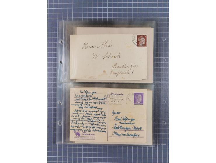 1933/45, Propaganda, 2 Alben mit 310 Belegen, alle zum Thema: A. Hitler, das Gesicht des Hauptkriegsverbrechers-verantwortlic