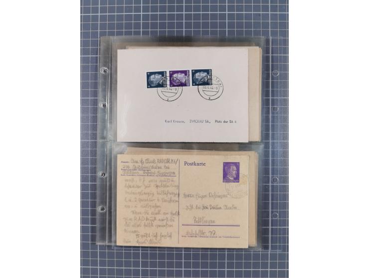 1933/45, Propaganda, 2 Alben mit 310 Belegen, alle zum Thema: A. Hitler, das Gesicht des Hauptkriegsverbrechers-verantwortlic