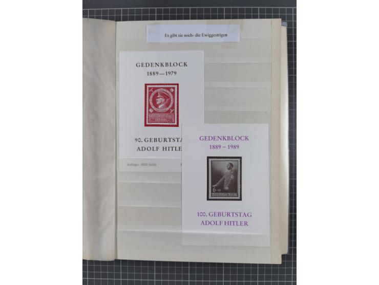1933/45, Propaganda, 2 Alben mit 310 Belegen, alle zum Thema: A. Hitler, das Gesicht des Hauptkriegsverbrechers-verantwortlic