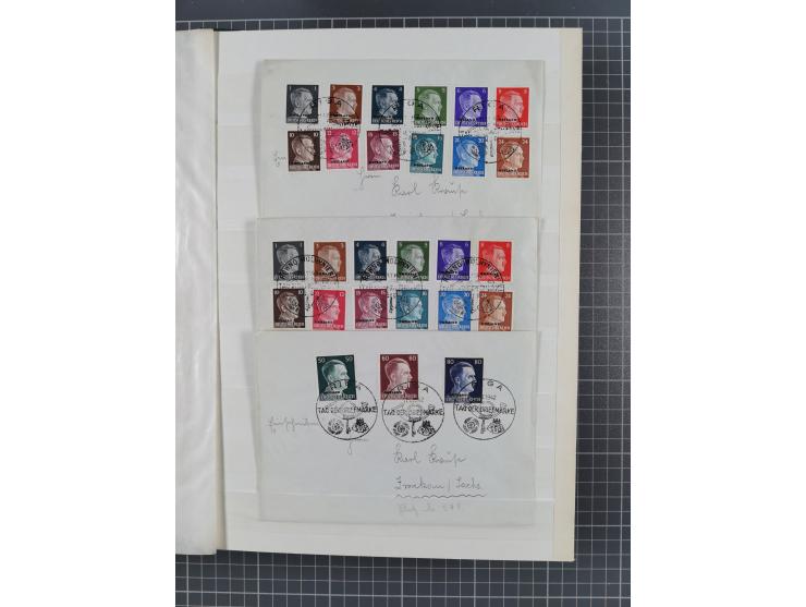 1933/45, Propaganda, 2 Alben mit 310 Belegen, alle zum Thema: A. Hitler, das Gesicht des Hauptkriegsverbrechers-verantwortlic