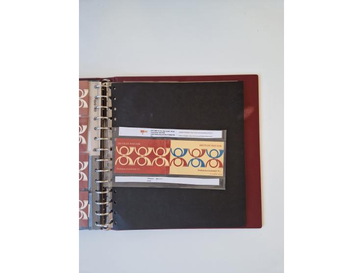 1971/90, umfangreiche Sammlung “Sondermarken-Heftchen” mit einer Fülle an Varianten, Untertypen und Besonderheiten, dabei u.a