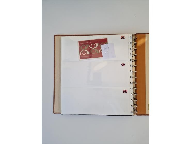 1971/90, umfangreiche Sammlung “Sondermarken-Heftchen” mit einer Fülle an Varianten, Untertypen und Besonderheiten, dabei u.a