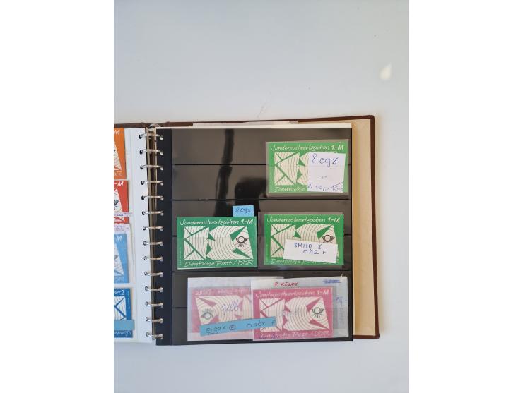 1971/90, umfangreiche Sammlung “Sondermarken-Heftchen” mit einer Fülle an Varianten, Untertypen und Besonderheiten, dabei u.a