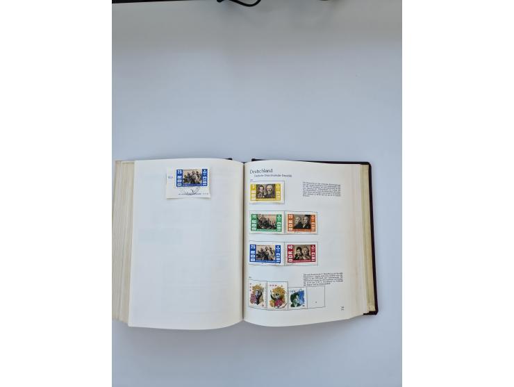 1849/1989, meist gestempelte und teils ungebrauchte Sammlung in sieben “Sprechendes Behrens” Alben, ab Altdeutschland, Koloni