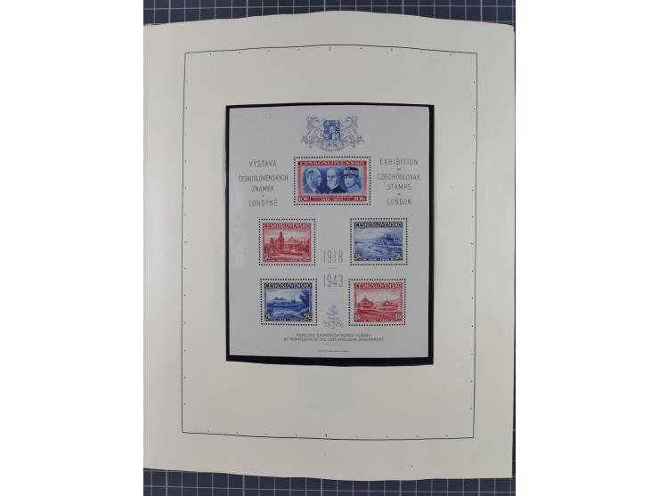 1918/59, interesting, mostly unused and mint never hinged collection, with some better Revolutionery Issues, different waterm