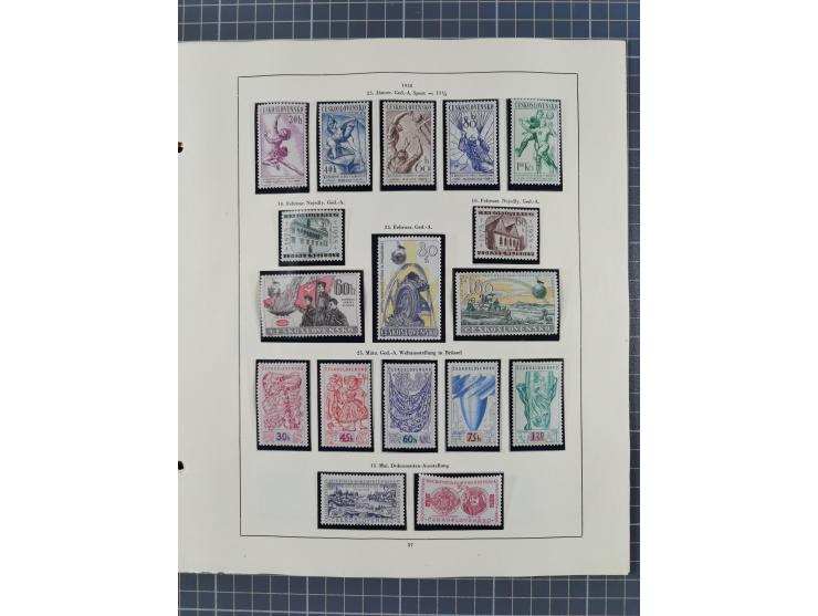 1918/59, interesting, mostly unused and mint never hinged collection, with some better Revolutionery Issues, different waterm