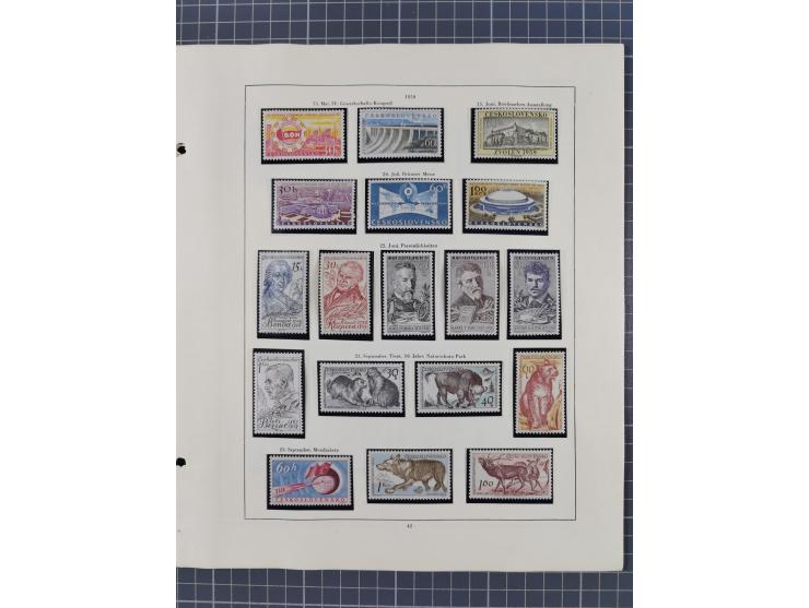 1918/59, interesting, mostly unused and mint never hinged collection, with some better Revolutionery Issues, different waterm