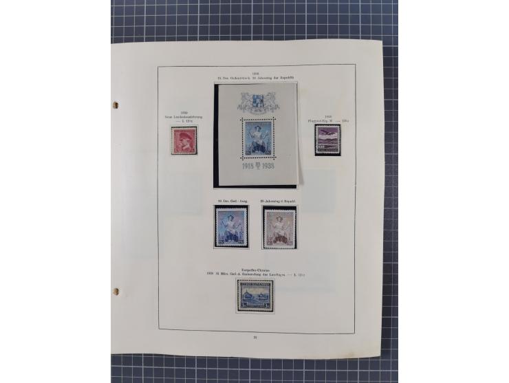 1918/59, interesting, mostly unused and mint never hinged collection, with some better Revolutionery Issues, different waterm