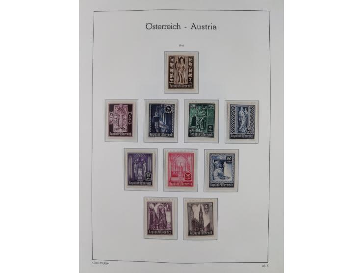 1918/69, meist postfrische Sammlung inkl. Portomarken mit einigen besseren und kpl. Ausgaben, ab ca. 1946 augenscheinlich pos