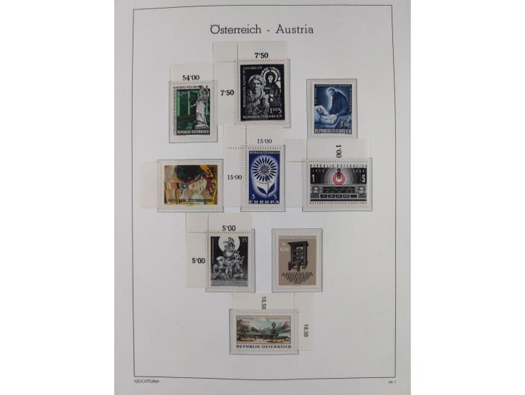 1918/69, meist postfrische Sammlung inkl. Portomarken mit einigen besseren und kpl. Ausgaben, ab ca. 1946 augenscheinlich pos