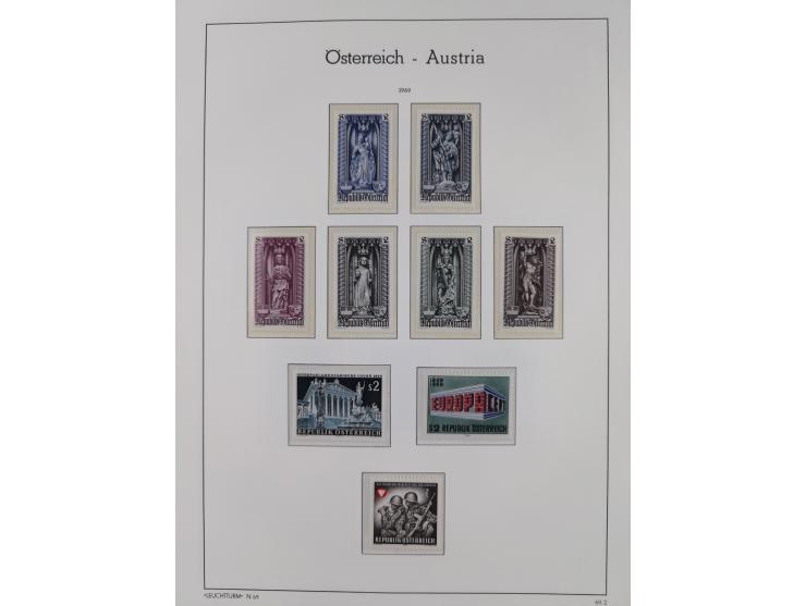 1918/69, meist postfrische Sammlung inkl. Portomarken mit einigen besseren und kpl. Ausgaben, ab ca. 1946 augenscheinlich pos