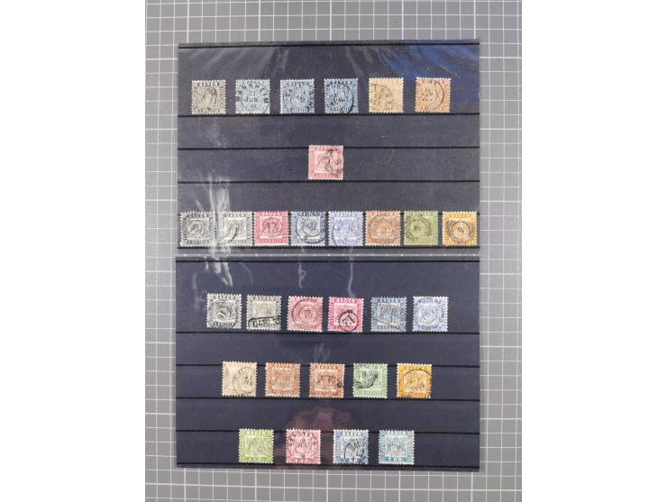 1850/71, ungebrauchter und gestempelte aber Sammlungsbestand in 2 Karteikästen, dabei auch viele Briefe, farbige Stempel, Ein