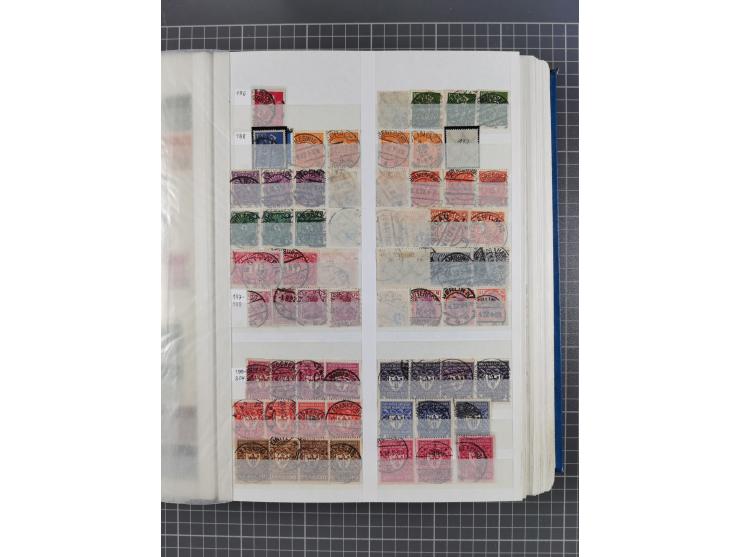 1872/1945, gestempelte Sammlung inkl. Dienstmarken und vieler Doubletten, Farben und Besonderheiten. Dabei netter Teil Brusts
