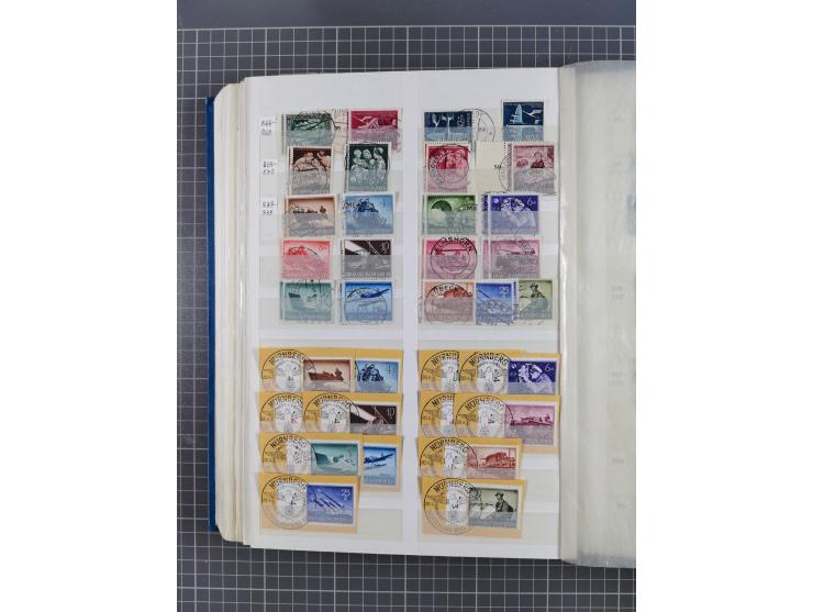 1872/1945, gestempelte Sammlung inkl. Dienstmarken und vieler Doubletten, Farben und Besonderheiten. Dabei netter Teil Brusts