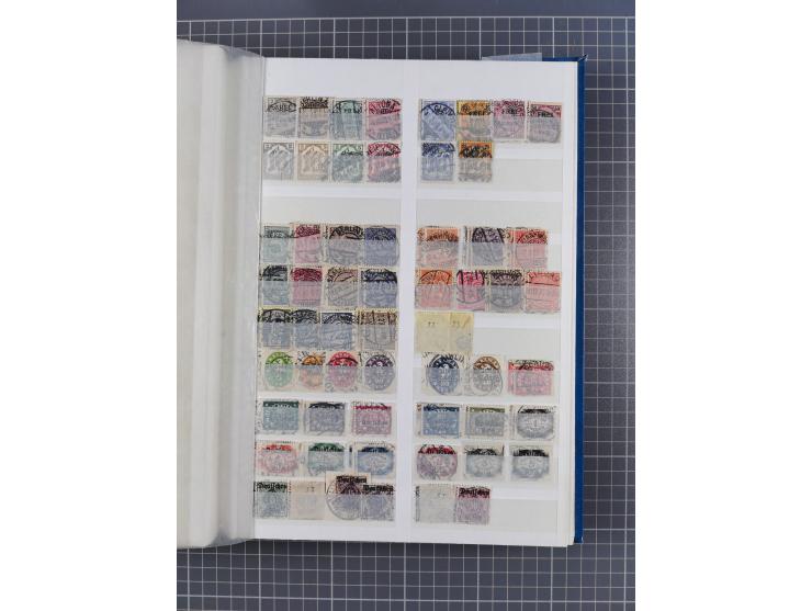 1872/1945, gestempelte Sammlung inkl. Dienstmarken und vieler Doubletten, Farben und Besonderheiten. Dabei netter Teil Brusts