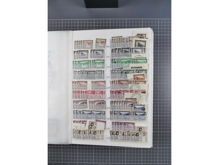 1933/45, Lagerbuch mit ungebrauchten/postfrischen und gestempelten Marken in Mengen bis ca. 10x pro Sorte/Erhaltung. Dabei ab