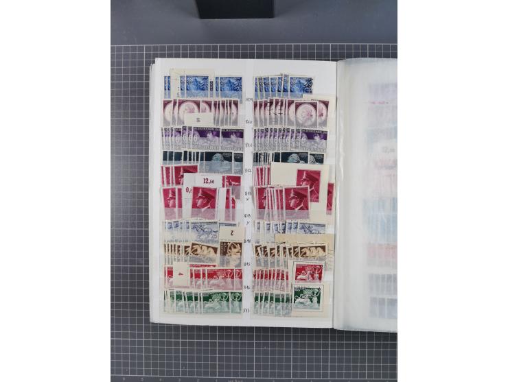 1933/45, Lagerbuch mit ungebrauchten/postfrischen und gestempelten Marken in Mengen bis ca. 10x pro Sorte/Erhaltung. Dabei ab